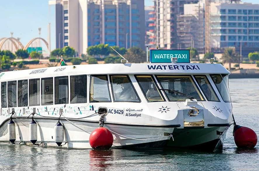Photographic Print of Water taxi on Dubai s Creek, Dubai, United Arab Emirates, Middle East